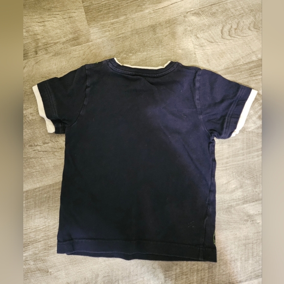 Boys JKhaki Short Sleeve Tshirt with Gecko design Size 5 - Picture 2 of 3